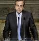 El primer ministro griego, Antonis Samaras, se dirige a la nación en un discurso televisado
