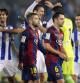 Los jugadores azulgranas cabizbajos tras perder en el Real Sociedad - Barcelona de la primera vuelta