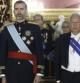 El Rey Felipe VI y el ministro español de Asuntos Exteriores, José Manuel García-Margallo, guardan un minuto de silencio al mediodía en memoria de las víctimas de la masacre ayer en el semanario satírico 'Charlie Hebdo'.