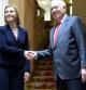 El ministro de Exteriores, José Manuel García-Margallo saluda a la Alta Representante de la UE para Asuntos Exteriores y Política de Seguridad, Federica Mogherini, antes de reunirse ambos en el Palacio de Viana