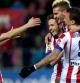 Antoine Griezmann celebra con sus compañeros un gol ante el Almería
