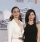 Las actrices Blanca Suárez y Úrsula Corberó durante el estreno de la película 'Perdiendo el Norte', del director Nacho García Velilla, en Madrid