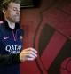 Luis Enrique se va de la sala de prensa tras su comparecencia previa al partido contra el Rayo