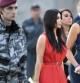 Kim Kardashian y su hermana Khloe visitan el memorial del genocidio de Armenia