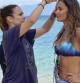 Lara Álvarez es maquillada antes de grabar su primer vídeo para 'Supervivientes'