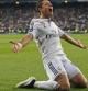 Chicharito celebra su decisivo gol en los cuartos de la Champions