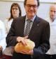 Artur Mas recibió ayer a representantes de los gremios de panaderos y pasteleros con motivo de Sant Jordi