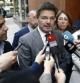 El ministro de Justicia, Rafael Catalá realiza declaraciones a los periodistas.