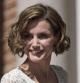 La reina Letizia ha apostado por el peinado bob con ondas para la comunión de su hija, la princesa Leonor