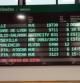 Imagen de una pantalla en la que se indica el retraso del tren AVE procedente de Marsella