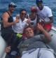 Ronaldo, con sus amigos dentro de yate, pasándoselo en grande
