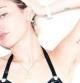 Miley Cyrus orgullosa de sus pelos en las axilas
