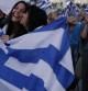 Centenares de griegos celebran la victoria del 'no' en el referéndum griego