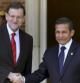 El jefe del Gobierno, Mariano Rajoy, saluda al presidente de Perú, Ollanta Humala, a su llegada al Palacio de la Moncloa donde se reunieron con motivo de la visita a España del mandatario peruano.