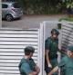 Agentes de la Guardia Civil en la sede de Teyco