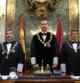 El rey Felipe VI acompañado por el presidente del Tribunal Supremo y del Consejo General del Poder Judicial, Carlos Lesmes (2i), el ministro de Justicia, Rafael Catalá (2d), y la fiscal general del Estado, Consuelo Madrigal (i), durante la ceremonia de apertura del Año Judicial que se ha celebrado hoy en la sede del Tribunal Supremo bajo la presidencia del Monarca.