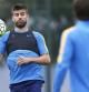 Gerard Piqué durante el entrenamiento de esta mañana en la Ciutat Esportiva Joan Gamper