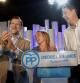 El presidente del Gobierno, Mariano Rajoy, junto a la número uno por Lleida Marisa Xandri, y el candidato del PPC a la Generalitat, Xavier García Albiol