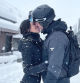 Carla Barber y Diego Matamoros pasan una romántica jornada en la nieve.