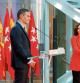 MADRID, 21/09/2020.- La presidenta de la Comunidad de Madrid, Isabel Díaz Ayuso, y el jefe del Gobierno, Pedro Sánchez, dan una rueda de prensa conjunta tras la reunión celebrada este lunes en la sede del Gobierno regional, en Madrid, para reforzar la colaboración entre ambas administraciones para doblegar la curva en uno de los territorios más castigados por la pandemia de covid-19. El encuentro se celebra el mismo día en el que entran en vigor nuevas medidas de restricción de actividad y de movilidad en 37 zonas básicas de salud de la Comunidad con una mayor incidencia acumulada de coronavirus. EFE/Emilio Naranjo