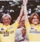 Laurent Fignon y Marianne Martin en el podio de París al término del Tour de Francia de 1984