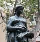 La escultura de la bella Rut se ubica en el barrio de Gràcia