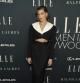 Hailey Bieber en la celebración de los ELLE Women in Hollywood