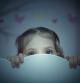 Niña con miedo a la oscuridad