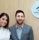 Antonela Roccuzzo y Leo Messi en la inauguración del nuevo centro