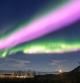 Las auroras rosas se producen a una distancia inferior a los 100 kilómetros por encima de la superficie de la tierra