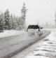 La nieve dificulta la visibilidad y empeora la adherencia del vehículo a la calzada.