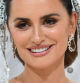 Penélope Cruz aparece vestida de Cenicienta en la gala Met 2023