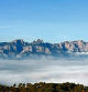 La niebla baja en Montserrat. Imágenes de Narcís Serrat