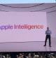 Craig Federighi durante la presentación de Apple Intelligence