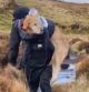 Una pareja de excursionistas rescata a una golden retriever que llevaba perdida dos semanas en unas montañas heladas
