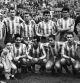 Barcelona, 6-12-1953.- Los jugadores del Deportivo de La Coruña, (de izq. a dcha. y de arriba a abajo) García, Zubieta, Magriñán, Tomás, Rodolfo, Otero,Arsenio, Osvaldo, Pahiño, Luis Suarez, Masroig y Lestón, posan antes de enfrentarse al Barcelona FC en el partido de liga de primera división que se disputa hoy en el estadio Les Corts.EFE/Carlos Pérez de Rozas/ct