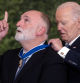 Washington (United States), 04/01/2025.- US President Joe Biden (R) presents Jose Andres with the Presidential Medal of Freedom during a ceremony in the East Room of the White House in Washington, DC, USA, 04 January 2025. The Presidential Medal of Freedom is the Nation's highest civilian honor, presented to individuals who have made exemplary contributions to the prosperity, values, or security of the United States, world peace, or other significant societal, public or private endeavors. (Estados Unidos) EFE/EPA/LEIGH VOGEL / POOL