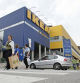 Ikea sufre ante Amazon y Temu