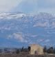 El Montsec salpicado de nieve visto desde Sant Julià de Tarroja de Segarra.