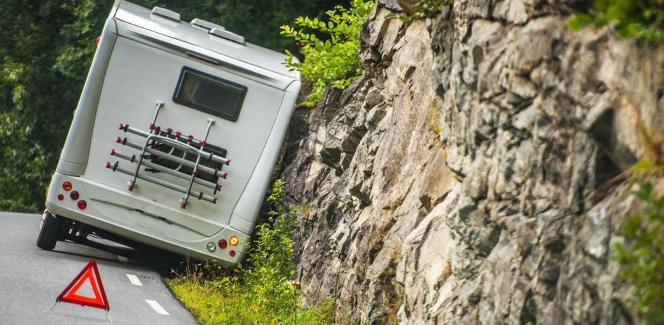 Errores de novato que debes evitar cuando conduces una autocaravana