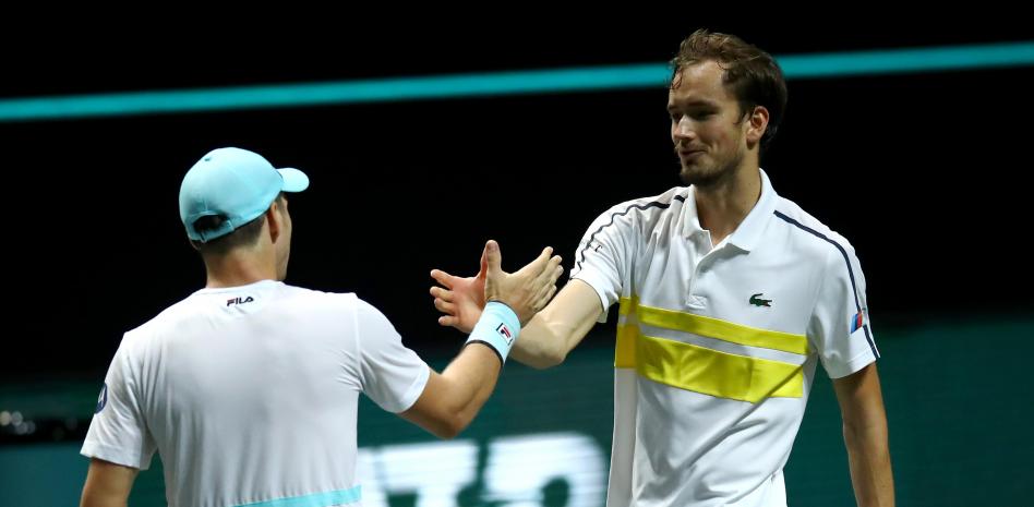 Medvedev y Zverev se van a casa y Nadal conserva el segundo puesto