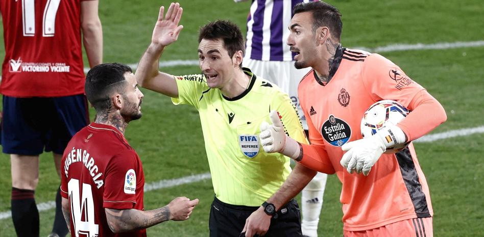 Osasuna y Valladolid se quedan sin pólvora