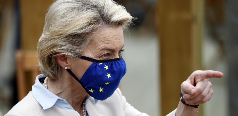 Von der Leyen entrega hoy personalmente el aprobado a Pedro Sánchez