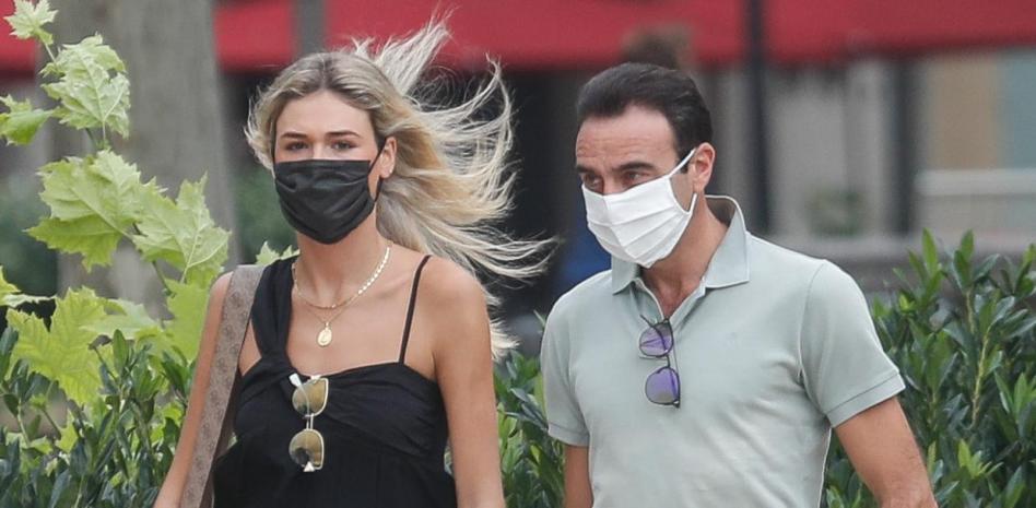 Ana Soria desmiente los rumores de ruptura con Enrique Ponce