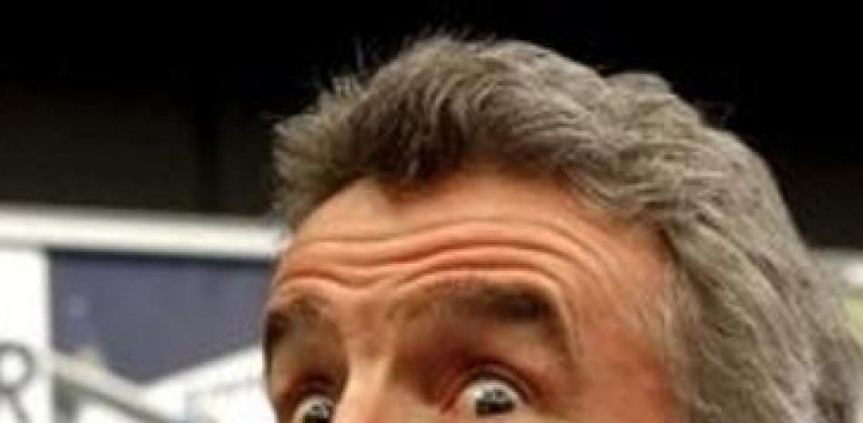 Ryanair ya opera en El Prat y siembra dudas en Girona y Reus