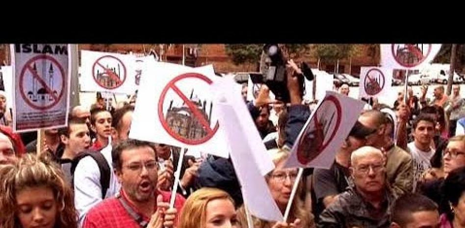 Albiol ve peor la situación de los gitanos en Badalona que en Francia