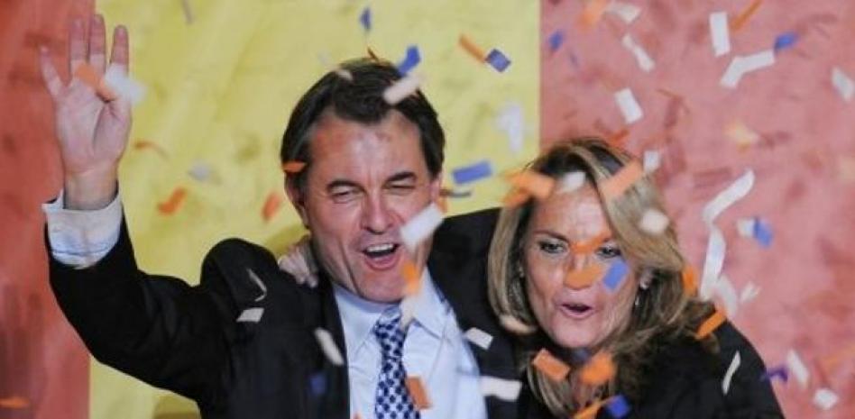 El escrutinio da a CiU una victoria en las elecciones catalanas y se acerca a la mayoría absoluta