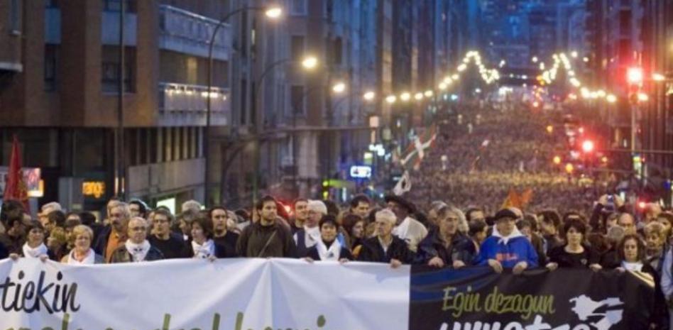 Urkullu asegura que el fin de la violencia etarra "no será gracias a la izquierda abertzale"