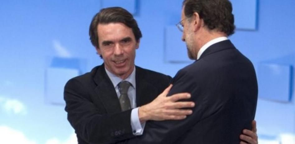 Aznar: "España no está para aguantar bromas ni pinganillos"