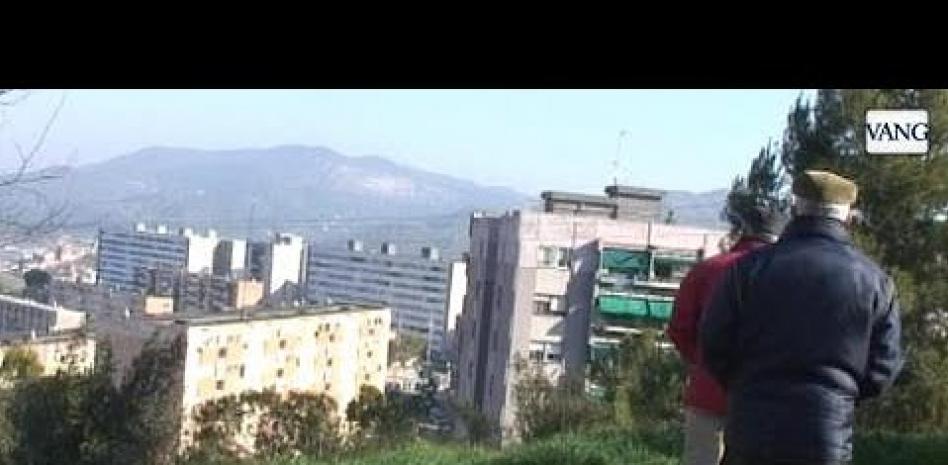 Nou Barris se planta ante el alud de desahucios en la periferia barcelonesa